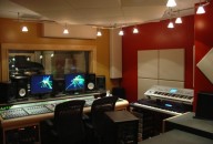 A complete guide on how to build customized sound panels for your home studio